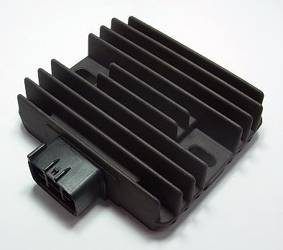 Tourmax SpannungsreglerKawasaki ER6 F/N 06-11, KLE 650 07-11, Z 750/1000, KVF 750 05-07, VN900