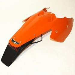 UFO KOTFLÜGEL HINTEN KTM SX '03-'06/ EXC '03-'07 KOTFLÜGEL MIT SEITEN UND LAMPE