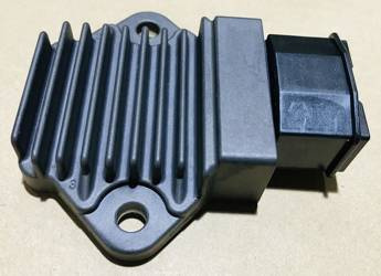 Tourmax SpannungsreglerHonda NSR 125 93-01, XL 125V VARADERO 02-03, CB 500 94-02, CB 600F HORNET 98-01, CBR 600F 91-00, CBR 900RR 93-99, NT 650V DEAUVILLE 98-01